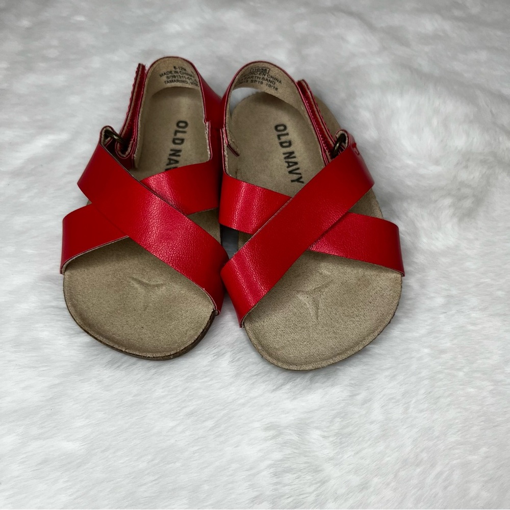 🌟4/$20 SALE🌟 Old Navy Red Cross Strap Baby Sandal